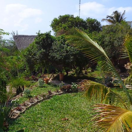Casa Camaleao Gekko Cottadge Hotel Tofo ภายนอก รูปภาพ