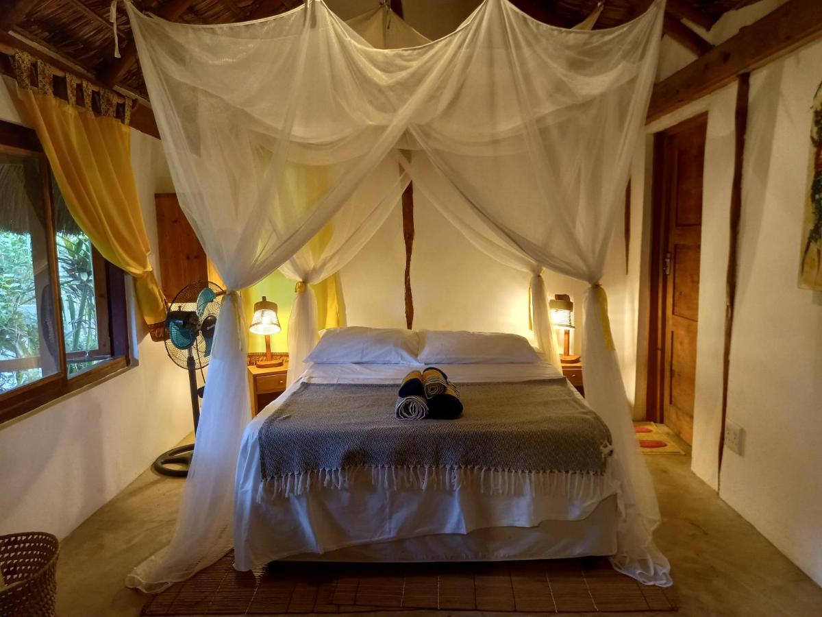 Casa Camaleao Gekko Cottadge Hotel Tofo ภายนอก รูปภาพ
