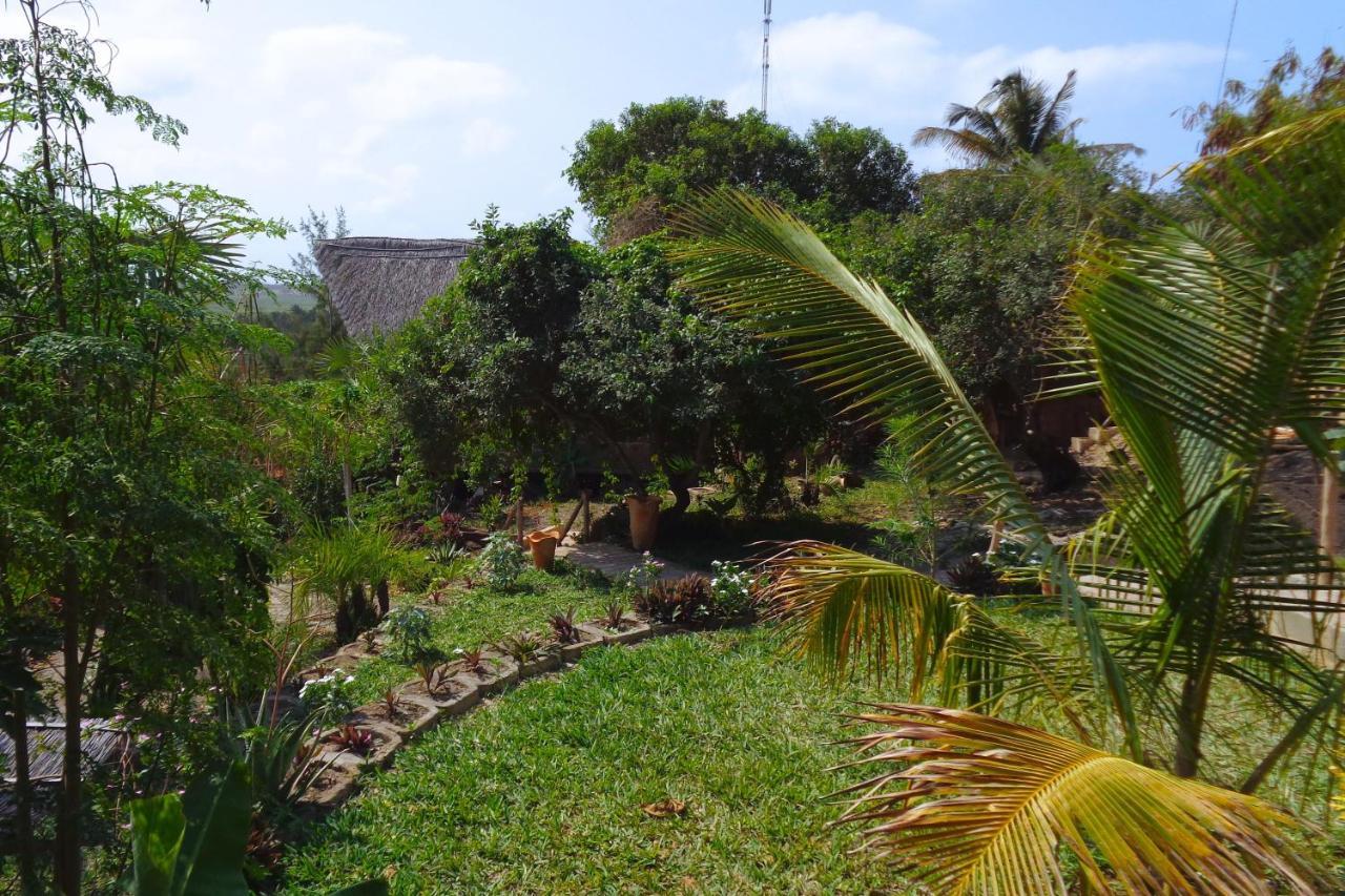Casa Camaleao Gekko Cottadge Hotel Tofo ภายนอก รูปภาพ